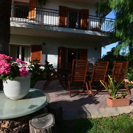 Vakantiehuis Cala Bona 2 *